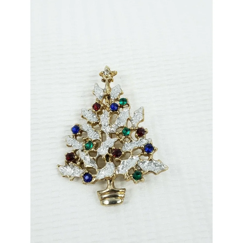 Assorted Yellow Gold Tone Fashion Brooches Jewerly Animal Christmas Tree Bird